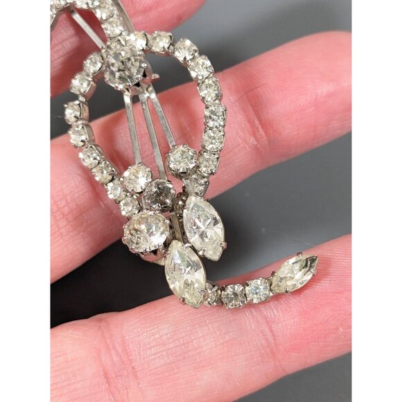 Vintage Clear Rhinestone Floral Bouquet Leaf Silver Tone Brooch Paste Pin Spray - Picture 11 of 13